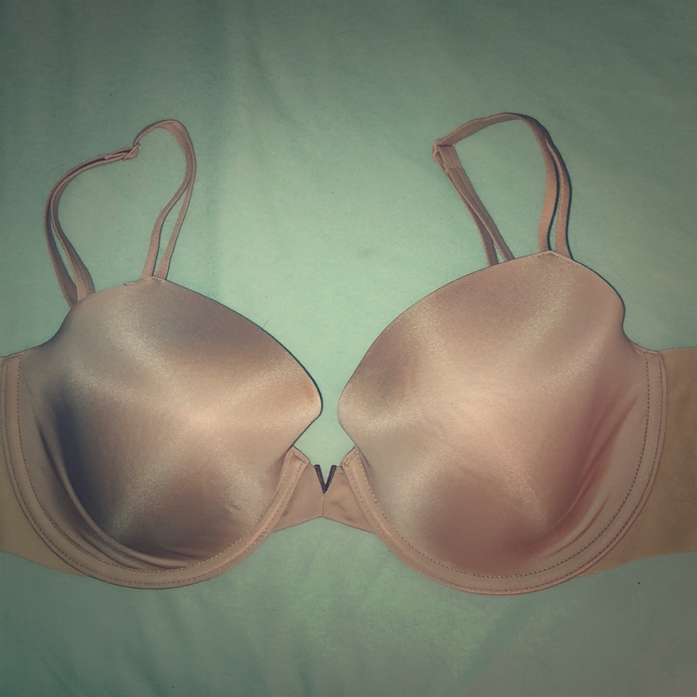 32DDD Victoria’s Secret Lined Demi